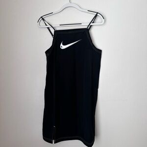 NIKE SHIFT DRESS